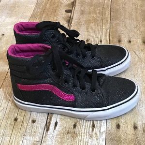 vans for girls black and pink
